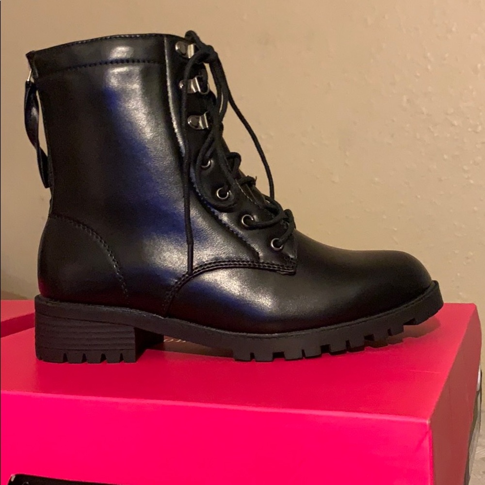 Festival 🎡 Boots w/ Hidden Pockets